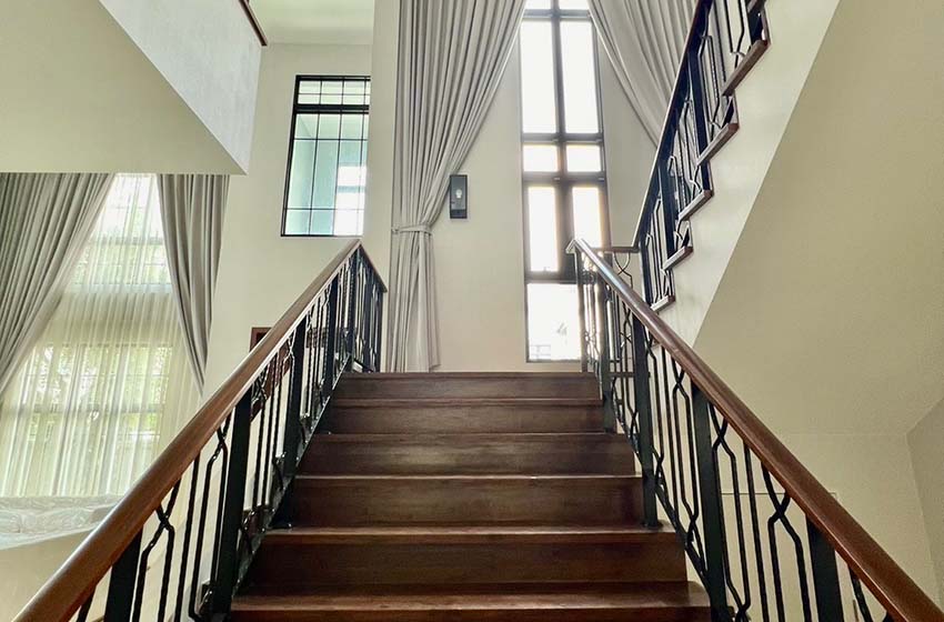 House in Srinakarin 